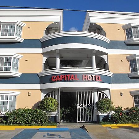 Capital Hotel Garapan Exterior photo